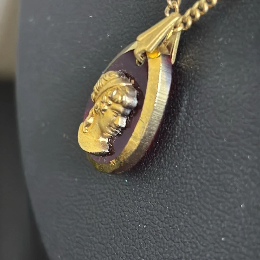 Vintage Red Glass Cameo Elegant Gold Tone Pendant Dainty Necklace
